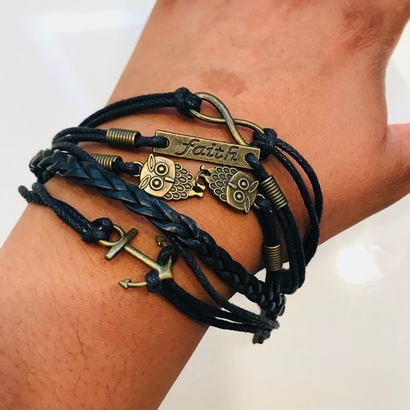 Jewelry - Black layered Bracelet